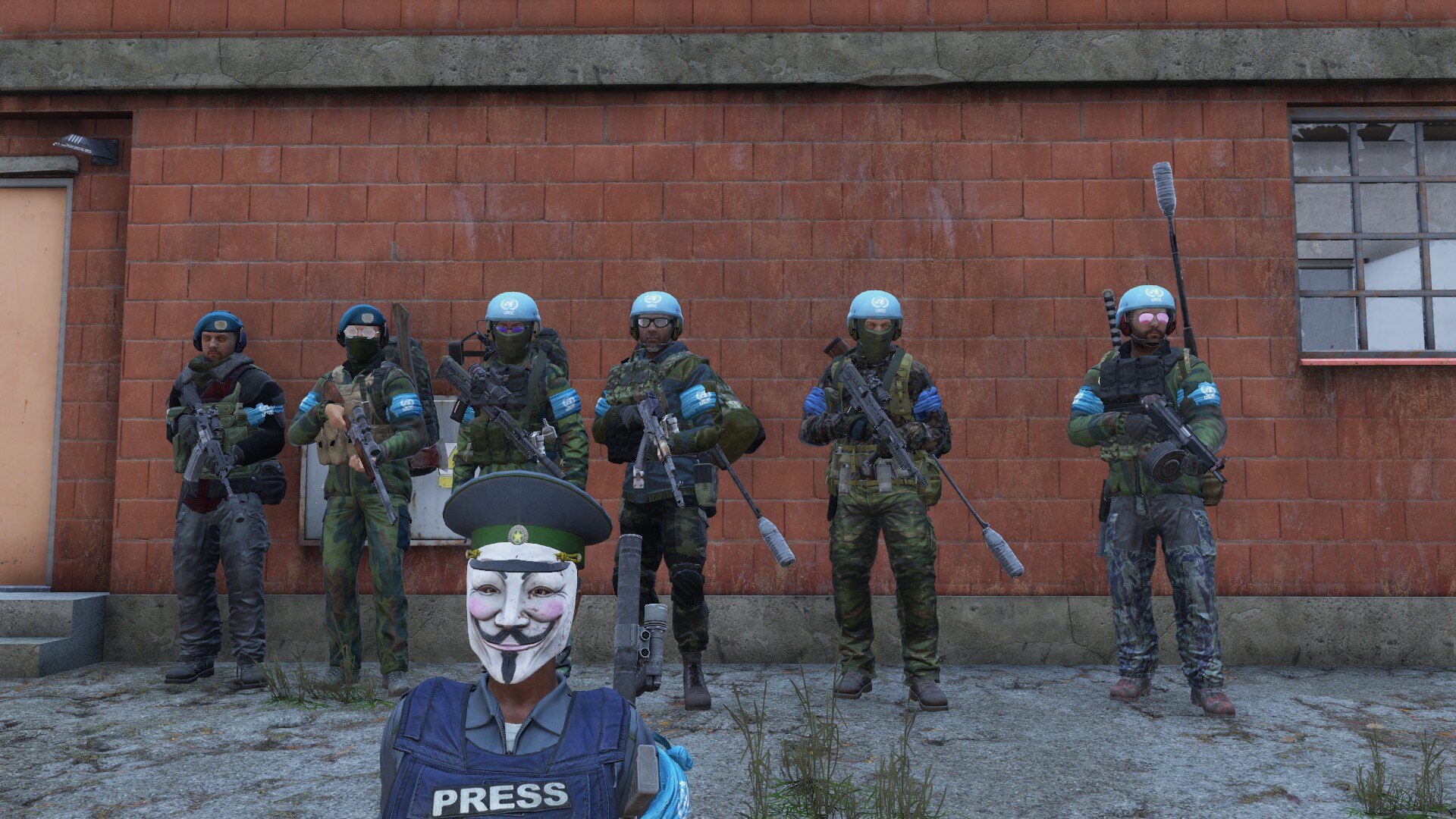 ?imw=5000&imh=5000&ima=fit&impolicy=Letterbox&imcolor=%23000000&letterbox=false